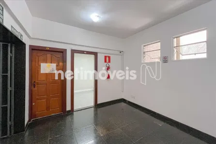Sala Comercial para alugar, 74m² no Santa Efigênia, Belo Horizonte