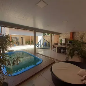 Casa com 3 Quartos à venda, 260m² no Setor Garavelo, Aparecida de Goiânia