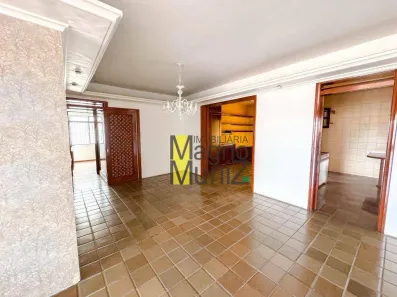 Apartamento com 3 Quartos à venda, 161m² no Vicente Pinzon, Fortaleza