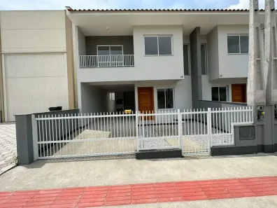 Sobrado com 3 Quartos para alugar, 136m² no Centro, Antônio Carlos