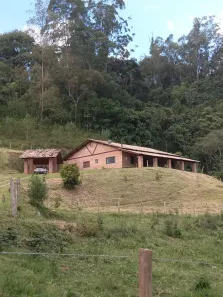 Fazenda/Sítio com 3 Quartos à venda, 41000m² no , Joanópolis