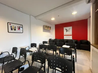 Sala Comercial à venda, 31m² no Menino Deus, Porto Alegre