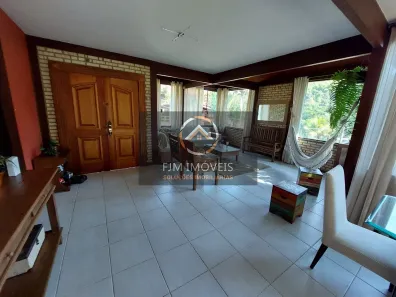 Casa com 4 Quartos à venda, 200m² no Vila Progresso, Niterói
