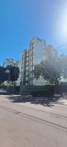 Apartamento com 3 Quartos para alugar, 65m² no Cláudia, Londrina