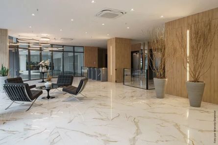 Sala Comercial com 1 Quarto à venda, 90m² no Vila Izabel, Curitiba