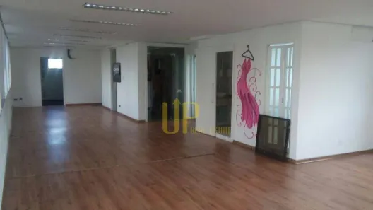 Sala Comercial para alugar, 390m² no Pinheiros, São Paulo