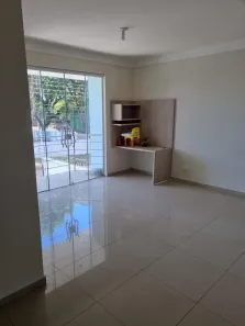 Sobrado com 3 Quartos à venda, 220m² no Zona 03, Maringá