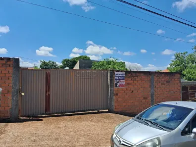 Lote/Terreno à venda, 260m² no Parque Laranjeiras, Araraquara