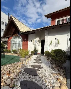 Casa com 4 Quartos à venda, 280m² no Pagani, Palhoça