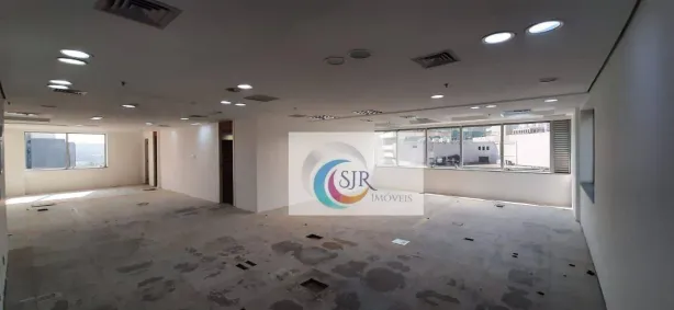 Sala Comercial para alugar, 424m² no Vila Olímpia, São Paulo