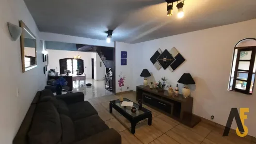 Casa de Condomínio com 4 Quartos à venda, 242m² no Taquara, Rio de Janeiro