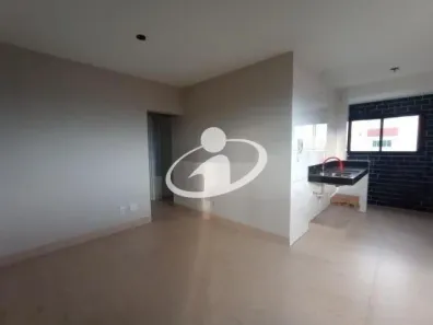Apartamento com 3 Quartos para alugar, 65m² no Umuarama, Uberlândia