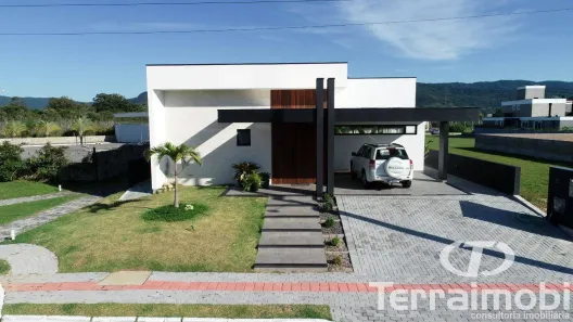 Casa com 3 Quartos à venda, 600m² no , Garopaba