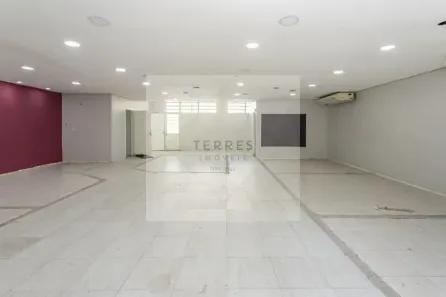 Ponto Comercial para alugar, 200m² no Cristal, Porto Alegre