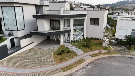 Casa de Condomínio com 4 Quartos à venda, 350m² no Cidade Tamboré, Santana de Parnaíba