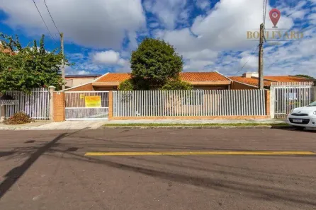 Casa com 3 Quartos à venda, 162m² no Cajuru, Curitiba