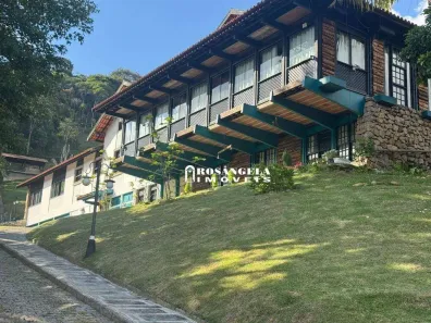 Casa com 10 Quartos à venda, 2500m² no Albuquerque, Teresópolis
