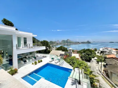 Casa de Condomínio com 4 Quartos à venda, 1400m² no Charitas, Niterói