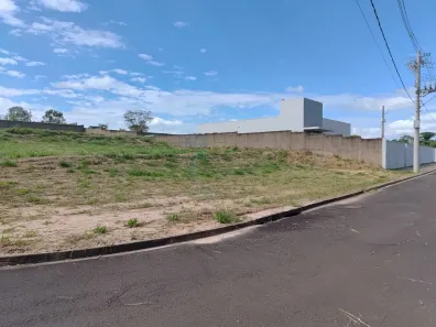 Lote/Terreno à venda, 2257m² no Residencial Parque do Lago, Cajuru