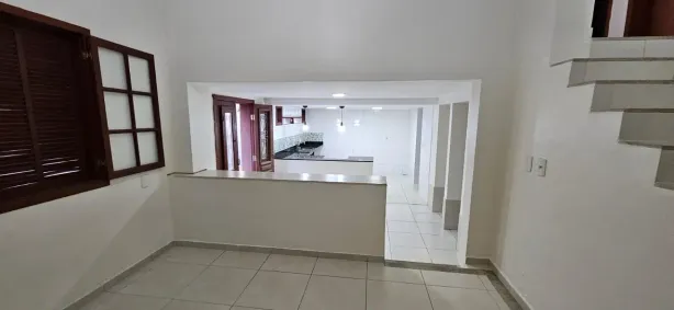 Sobrado com 3 Quartos à venda, 130m² no Jardim Excelsior, Cabo Frio