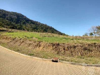 Lote/Terreno à venda, 1958m² no Pedro do Rio, Petrópolis