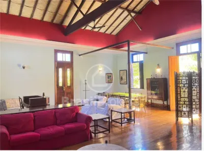 Casa com 2 Quartos à venda, 255m² no São Cristóvão, Rio de Janeiro