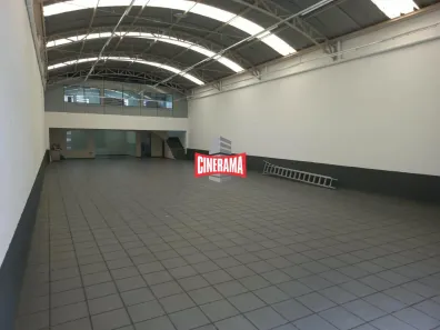 Galpão/Depósito/Armazém para alugar, 350m² no Barcelona, São Caetano do Sul