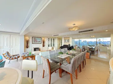 Apartamento com 3 Quartos à venda, 179m² no Rio Branco, Porto Alegre