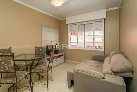 Apartamento com 2 Quartos à venda, 61m² no Camaquã, Porto Alegre