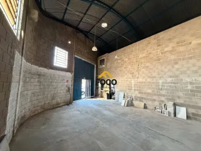 Galpão/Depósito/Armazém para alugar, 200m² no Castelinho, Piracicaba