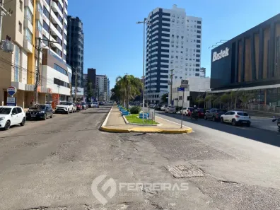 Apartamento com 2 Quartos para alugar, 600m² no Centro, Tramandaí
