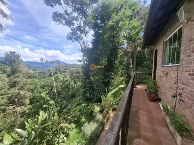 Casa com 3 Quartos à venda, 1259m² no Albuquerque, Teresópolis