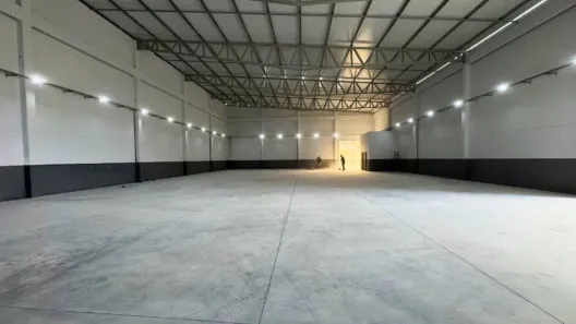 Galpão/Depósito/Armazém para alugar, 735m² no Limoeiro, Brusque
