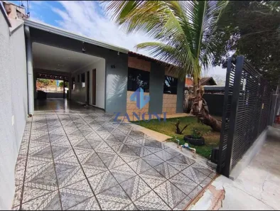 Casa com 3 Quartos à venda, 170m² no Cj Res. Parigot de Souza, Maringá