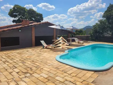 Fazenda/Sítio com 3 Quartos à venda, 300m² no Chácaras Fernão Dias, Atibaia