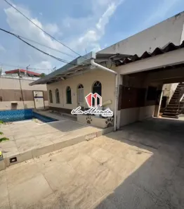 Casa com 3 Quartos à venda, 200m² no Parque 10 de Novembro, Manaus