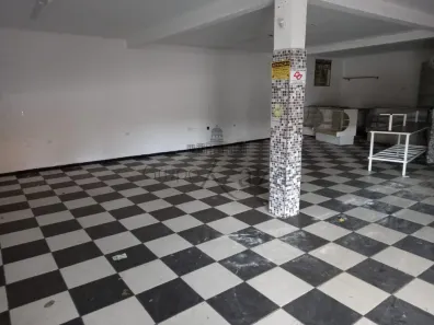 Imóvel Comercial com 4 Quartos para alugar, 227m² no Jardim Santa Luzia, São José dos Campos