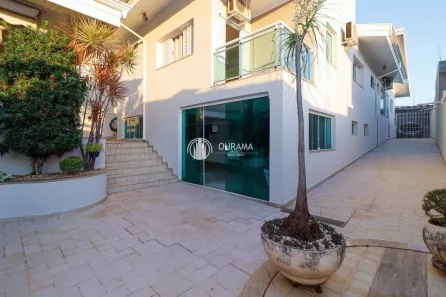 Casa com 3 Quartos para alugar, 283m² no Chácara Machadinho I, Americana