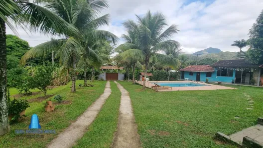 Fazenda/Sítio com 6 Quartos à venda, 5000m² no Tinguí (Sampaio Correia), Saquarema