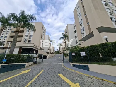 Apartamento com 3 Quartos para alugar, 91m² no Carvoeira, Florianópolis