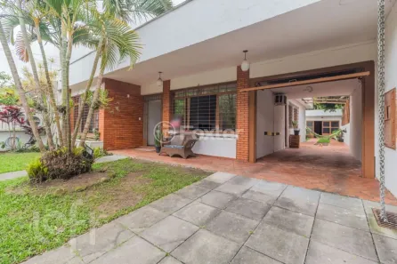 Casa com 3 Quartos à venda, 257m² no Ipanema, Porto Alegre