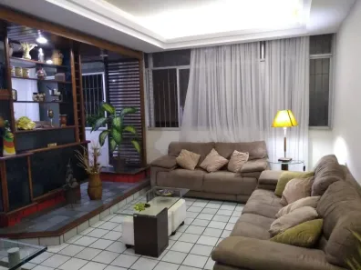 Apartamento com 4 Quartos à venda, 190m² no Chame-Chame, Salvador