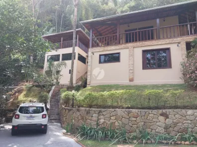 Casa de Condomínio com 5 Quartos à venda, 385m² no Centro, Rio Acima