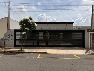 Casa com 4 Quartos à venda, 195m² no Vila Moreira, São José do Rio Preto
