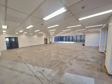 Sala Comercial para alugar, 219m² no Cerqueira César, São Paulo