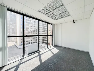 Ponto Comercial à venda, 38m² no Centro, Curitiba
