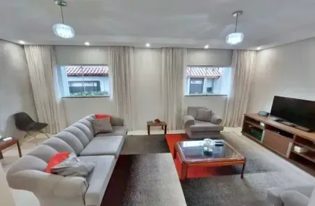 Sobrado com 4 Quartos à venda, 324m² no Parque São Domingos, São Paulo