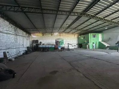 Galpão/Depósito/Armazém para alugar, 310m² no Jardim Encantado, Vespasiano