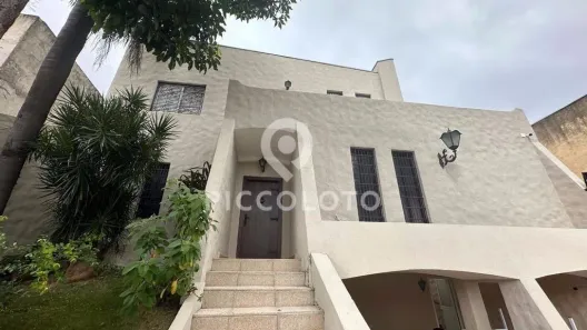 com 4 Quartos à venda, 473m² no Jardim Itamarati, Campinas