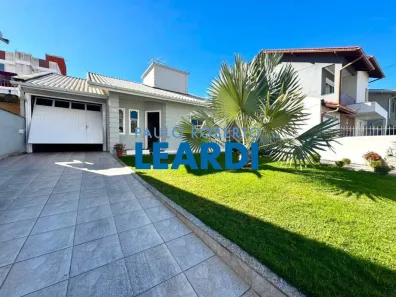 Casa com 3 Quartos à venda, 150m² no Passa Vinte, Palhoça